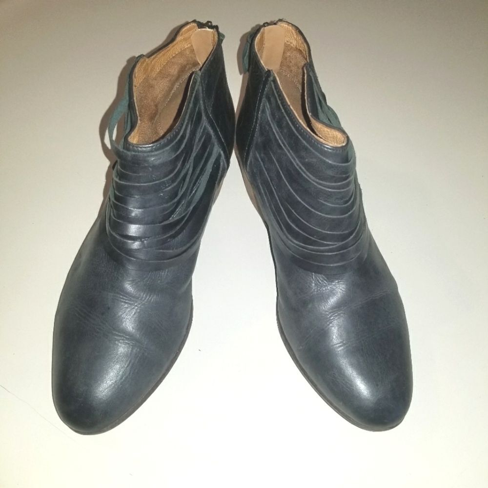 Clarks Grey Leather Spye Celeste Ankle Boots 9.5 - Picture 5 of 12